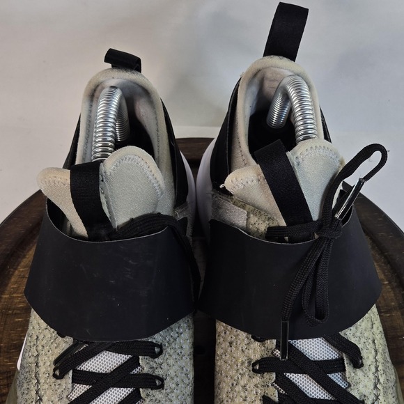 Nike Air Zoom Strong Shoes Womens Size 6.5 Training 843975-100 Sneakers Gym - Picture 4 of 10